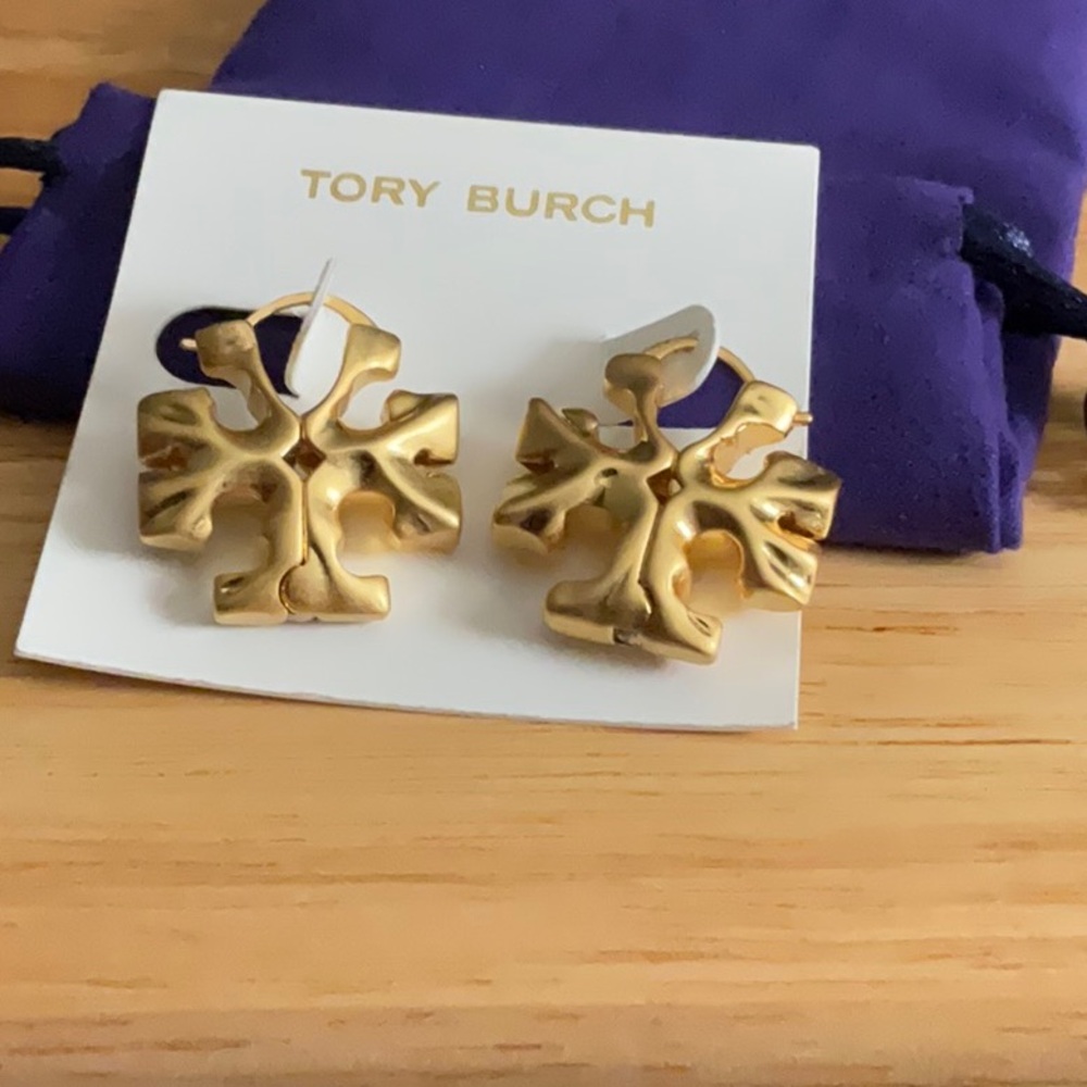 Tory Burch Gold Floral Earrings - Picture 3 of 3